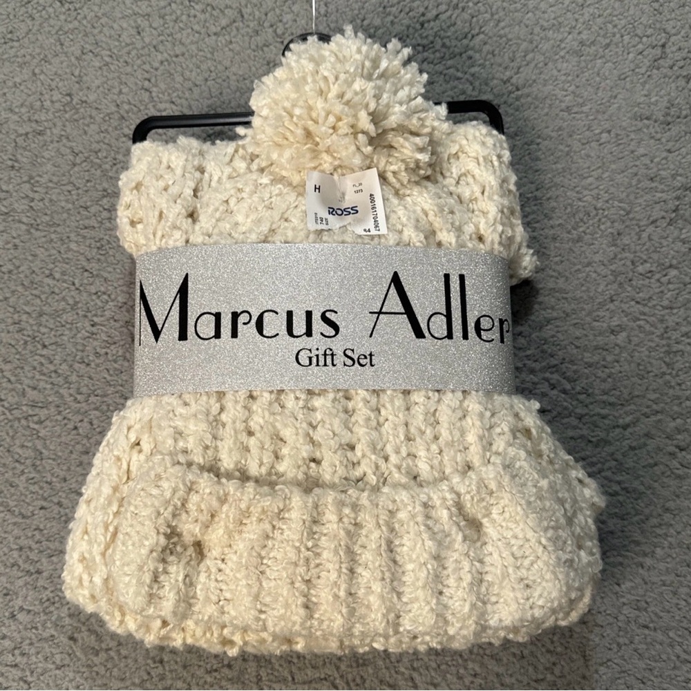 Marcus Adler knit fringed scarf and pompom hat gift set for her